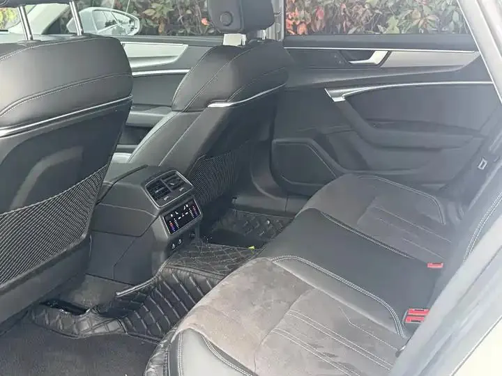 Audi A7L 2022 45 TFSI S-line Zhumeng Crystal Set 5