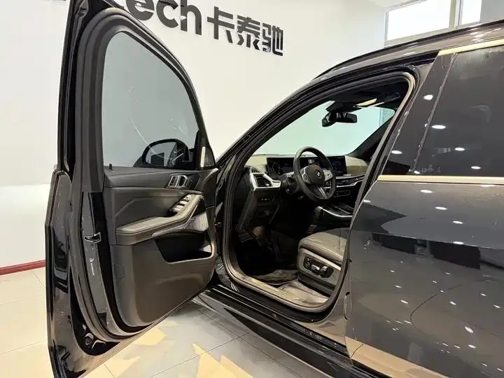 BMW X5 2024 xDrive 40Li Premium Black Flame Limited Edition 23