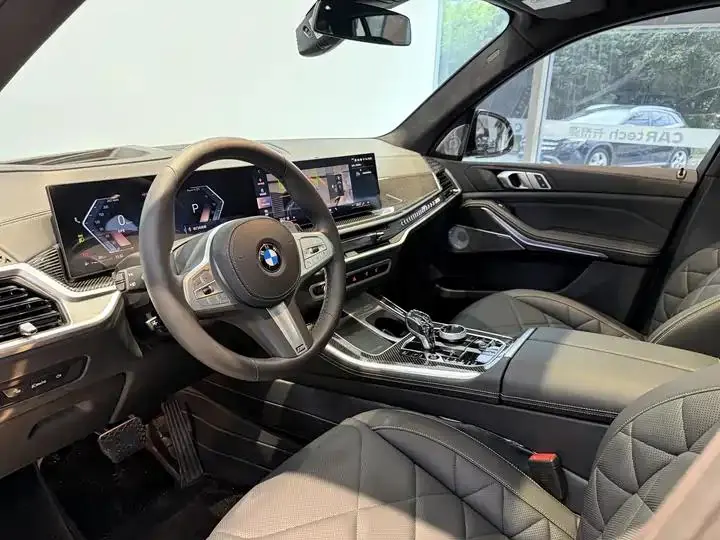 BMW X5 2024 xDrive 40Li Premium Black Flame Limited Edition 6