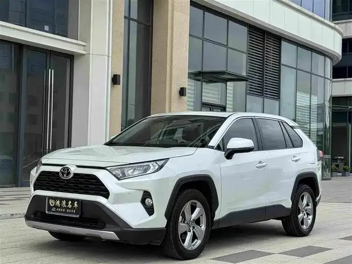 RAV4 Rongfeng 2021 2.0L CVT Two-Drive Fashion PLUS Edition - View 1