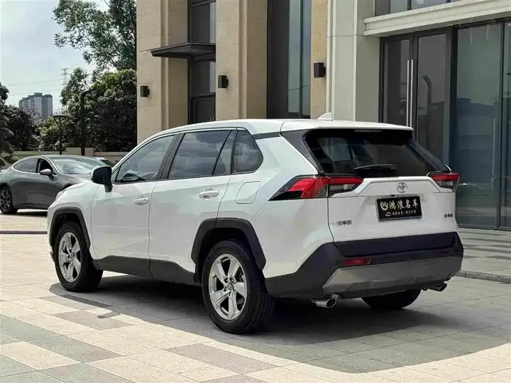 RAV4 Rongfeng 2021 2.0L CVT Two-Drive Fashion PLUS Edition 5