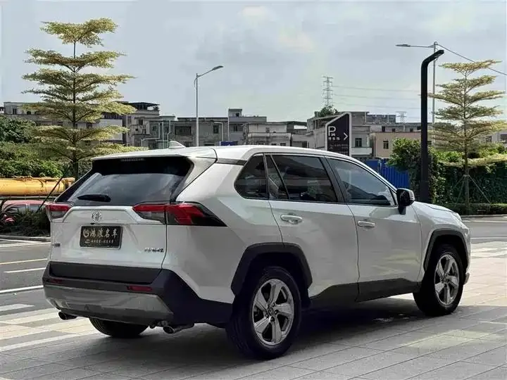 RAV4 Rongfeng 2021 2.0L CVT Two-Drive Fashion PLUS Edition 6