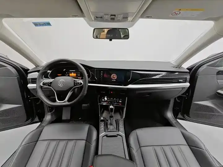 Passat 2022 280TSI Business Edition 13