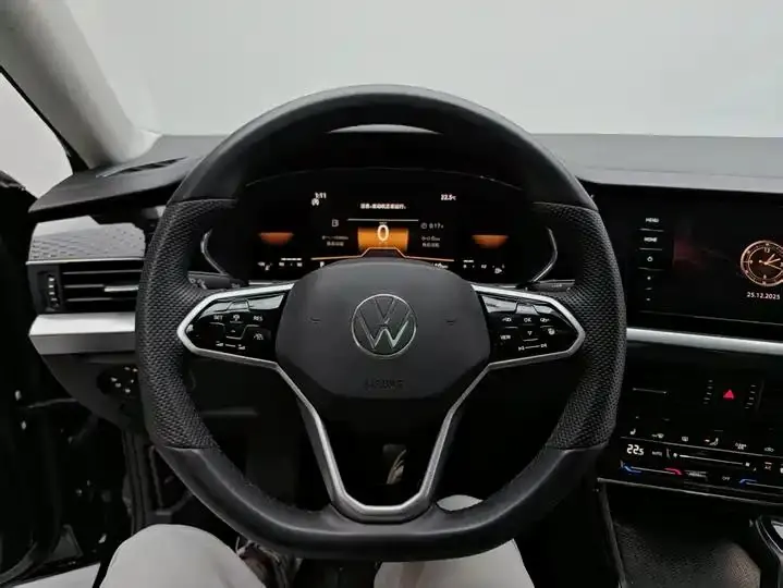Passat 2022 280TSI Business Edition 21