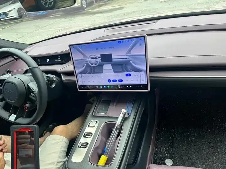 MI SU7 2024 Rear Drive Standard Founding Edition 6