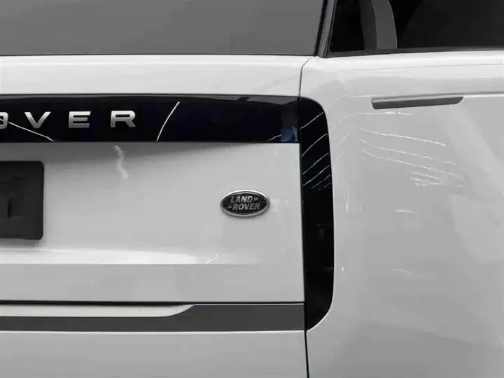 Range Rover 2023 3.0 L 6 360PS Shengshi Edition 18