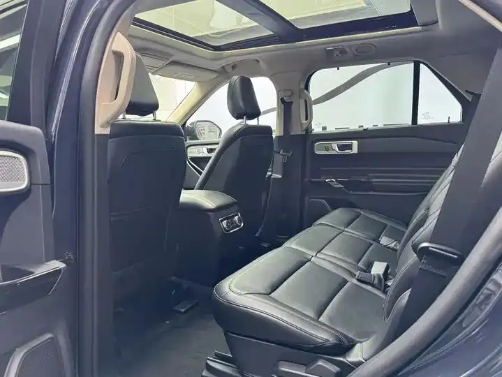 Explorer 2020 EcoBoost 285 Four-Wheel-Drive Titanium Edition, 7-Seater 13