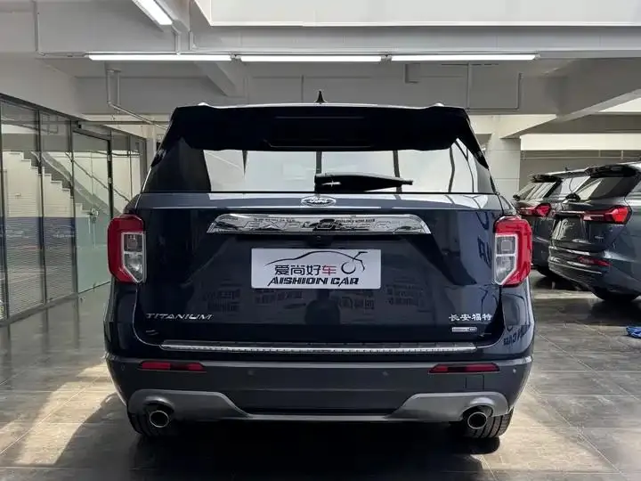 Explorer 2020 EcoBoost 285 Four-Wheel-Drive Titanium Edition, 7-Seater 6
