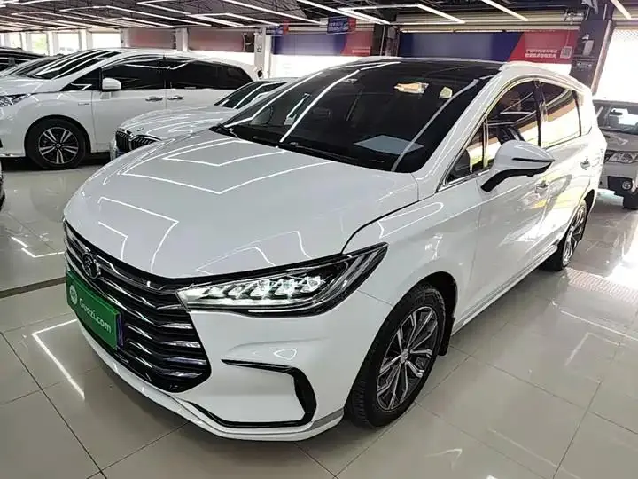 Song MAX 2021 upgraded version 1.5T automatic honor 7 seats 2