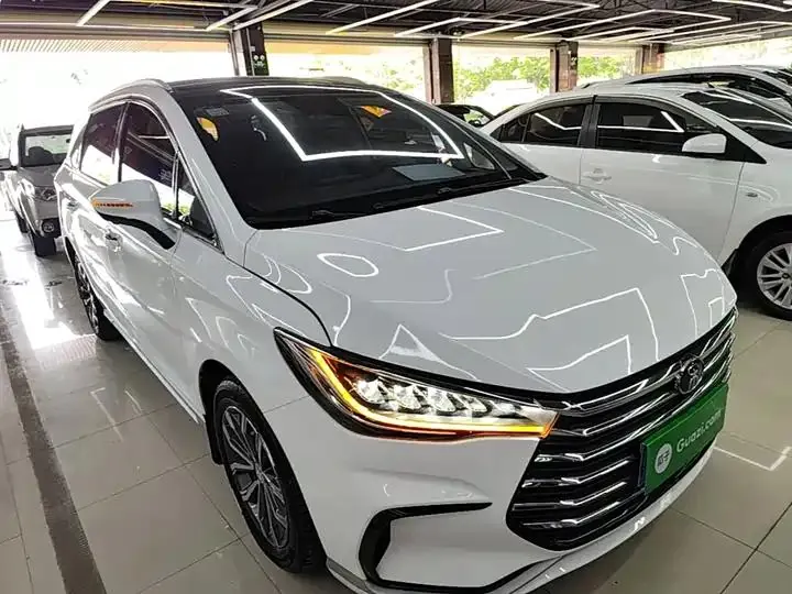 Song MAX 2021 upgraded version 1.5T automatic honor 7 seats 4