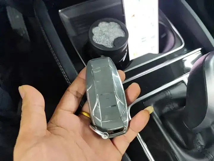 Song MAX 2021 upgraded version 1.5T automatic honor 7 seats 9