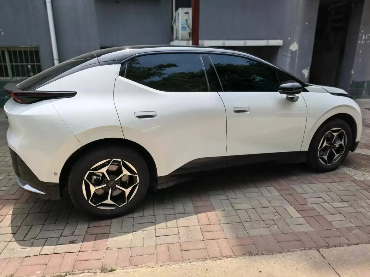 LYNK&amp;CO Z20 2026 430km Rear Drive Pro 4