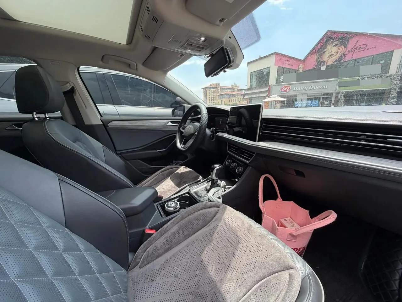 Volkswagen 2023 Sagitar 1.5TSI 300TSI Exceed Version Automatic 10