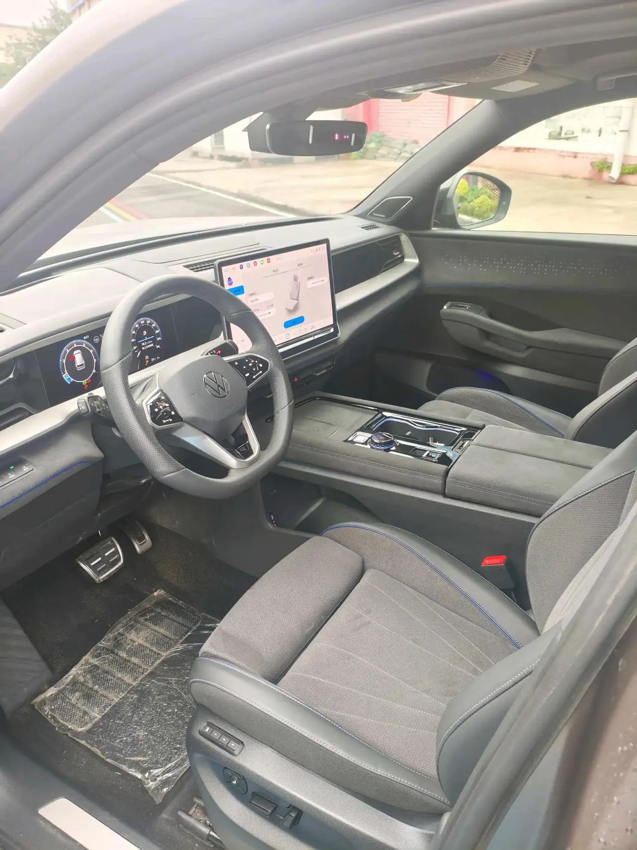 Volkswagen 2025 Teramont Pro 2.0TSI 450TSI Four-Wheel-Drive Summit Edition Automatic 7
