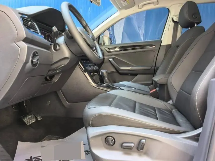 T-ROC 2022 280TSI DSG Front-Wheel Drive Comfort PLUS 9