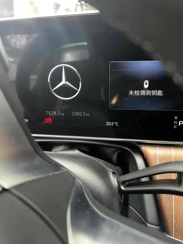 Mercedes Benz EQE 2022 350 Deluxe Edition 10