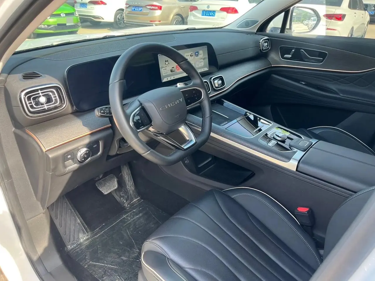 Ruihu 9 2023 2.0T Automatic Two-Drive Deluxe Edition 7 7