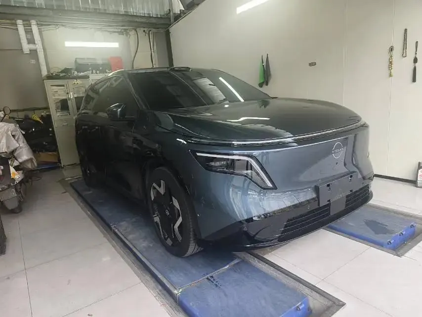 Nissan 2026 NX 8 650 Max Automatic 3
