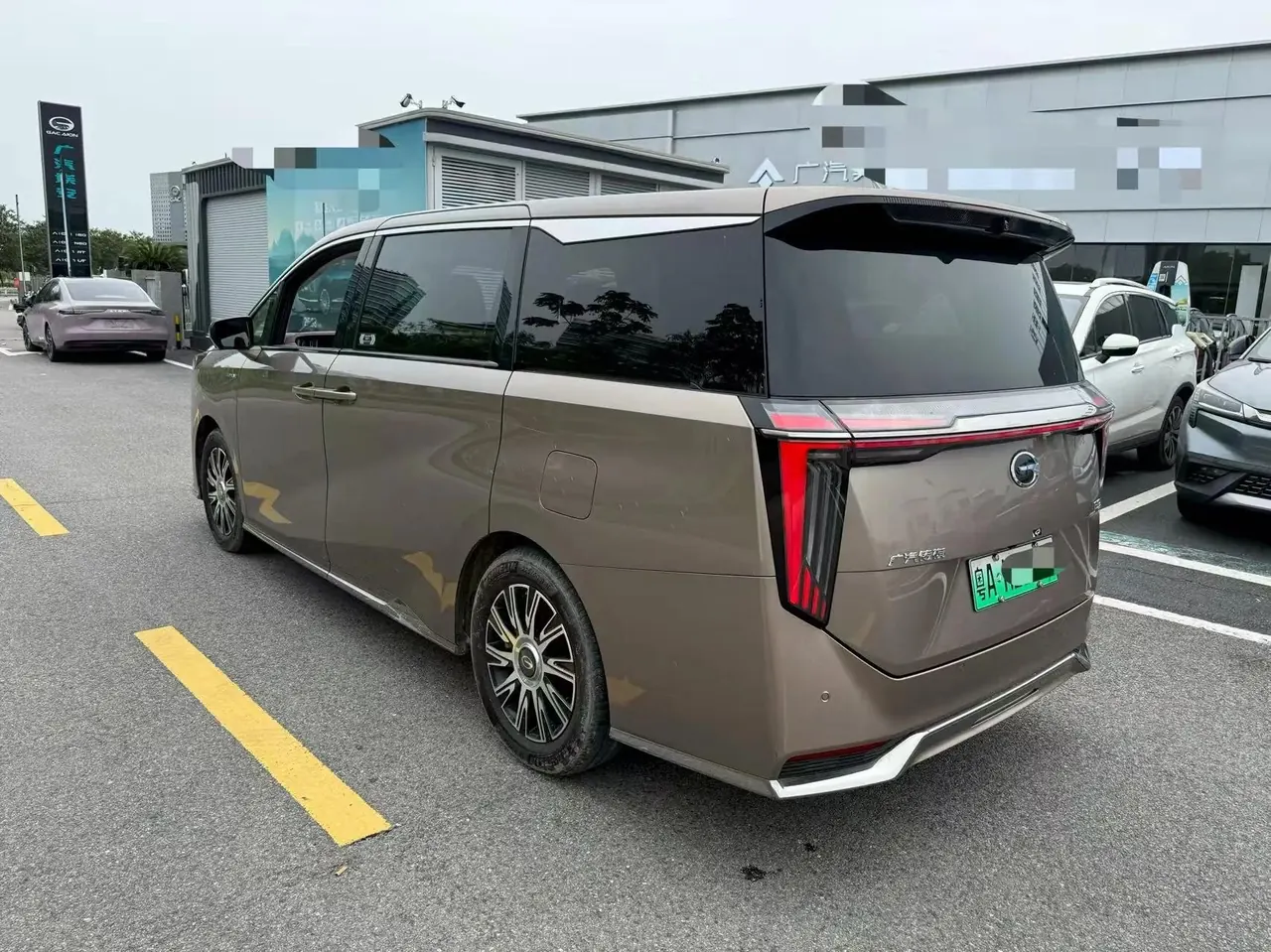 Chuanqi 2023 E9 2.0T MAX automatic gear 3