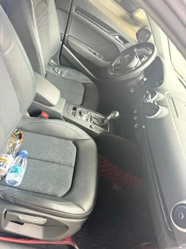 Audi A3 2019 Limousine 35 TFSI Fashion Country V 6