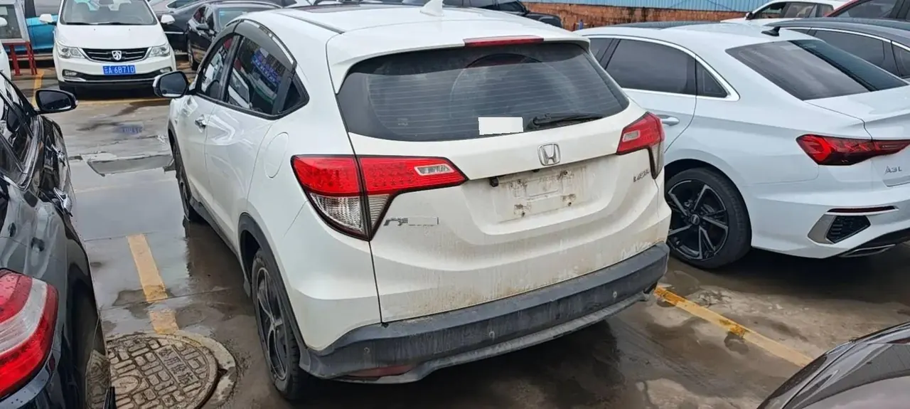 Vezel 2020 1.5L CVT Pioneer Edition 5