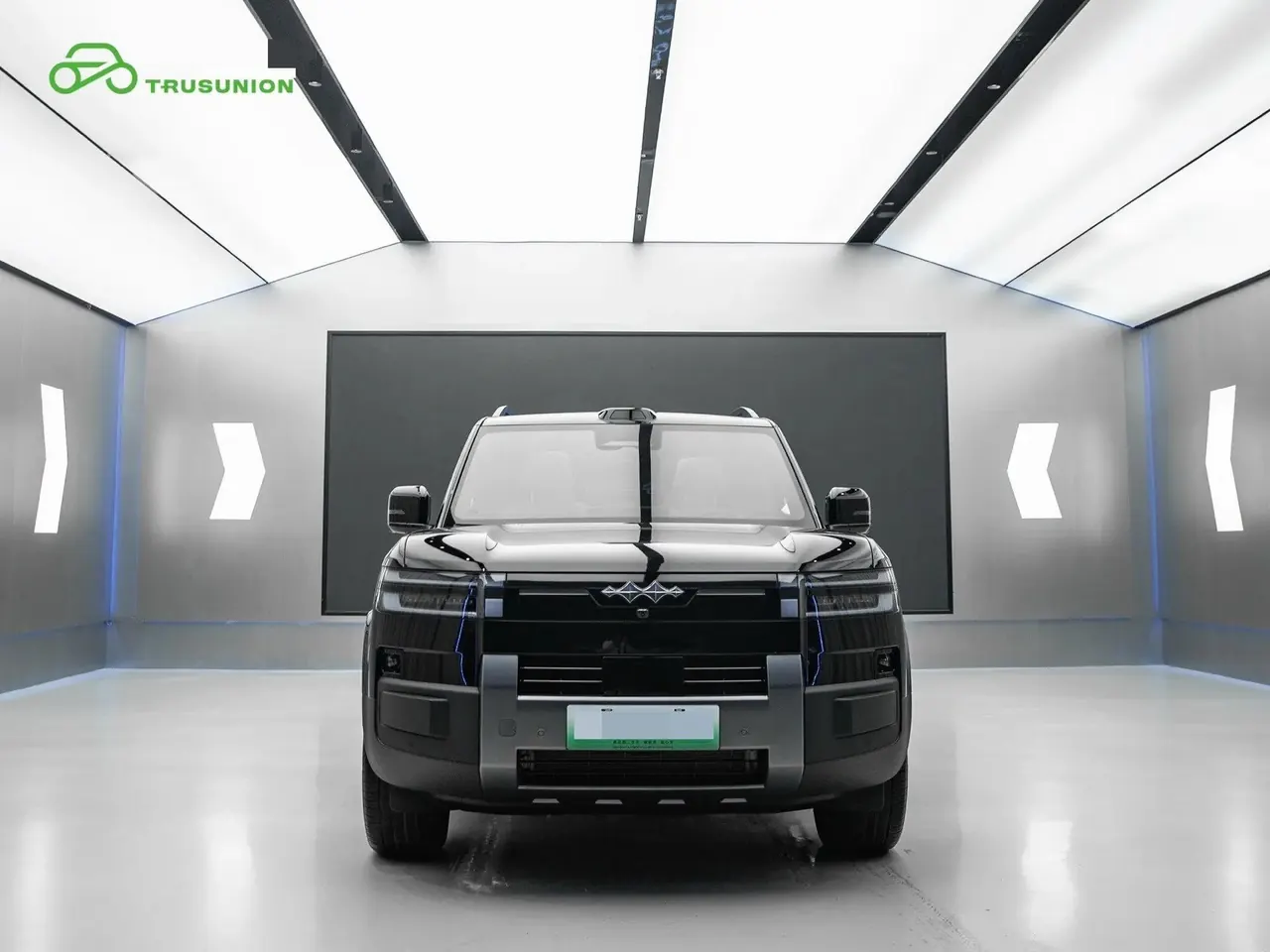 FangChengBao 2025 titanium 7 1.5T stepless 190KM four-wheel drive Ultra version of automatic gear 2