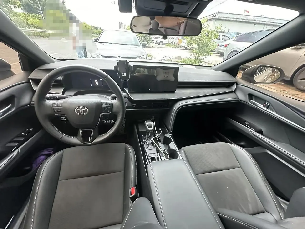 Toyota 2024 Camry Dual Engine 2.0HXS Stepless Sports PLUS Edition Automatic Gear 5