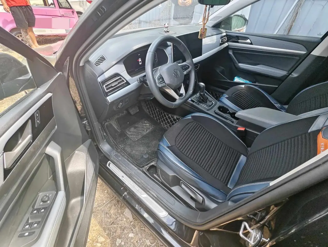 Volkswagen 2024 Lavida 1.5 Starry Sky 5 Million Edition Automatic 3