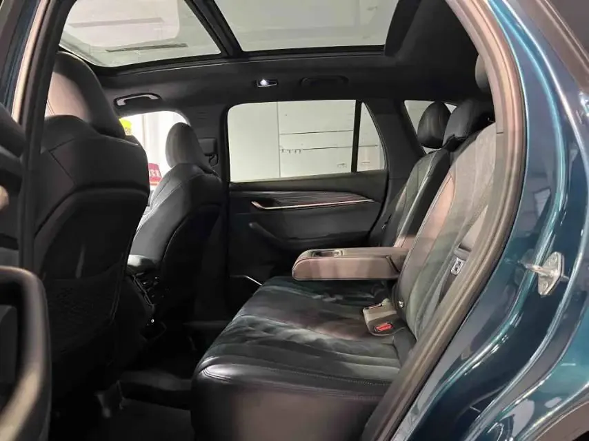 XingyueL (Monjaro) 2021 model 2.0TD DCT EVO two-wheel-drive Intelligent Supreme Edition 3
