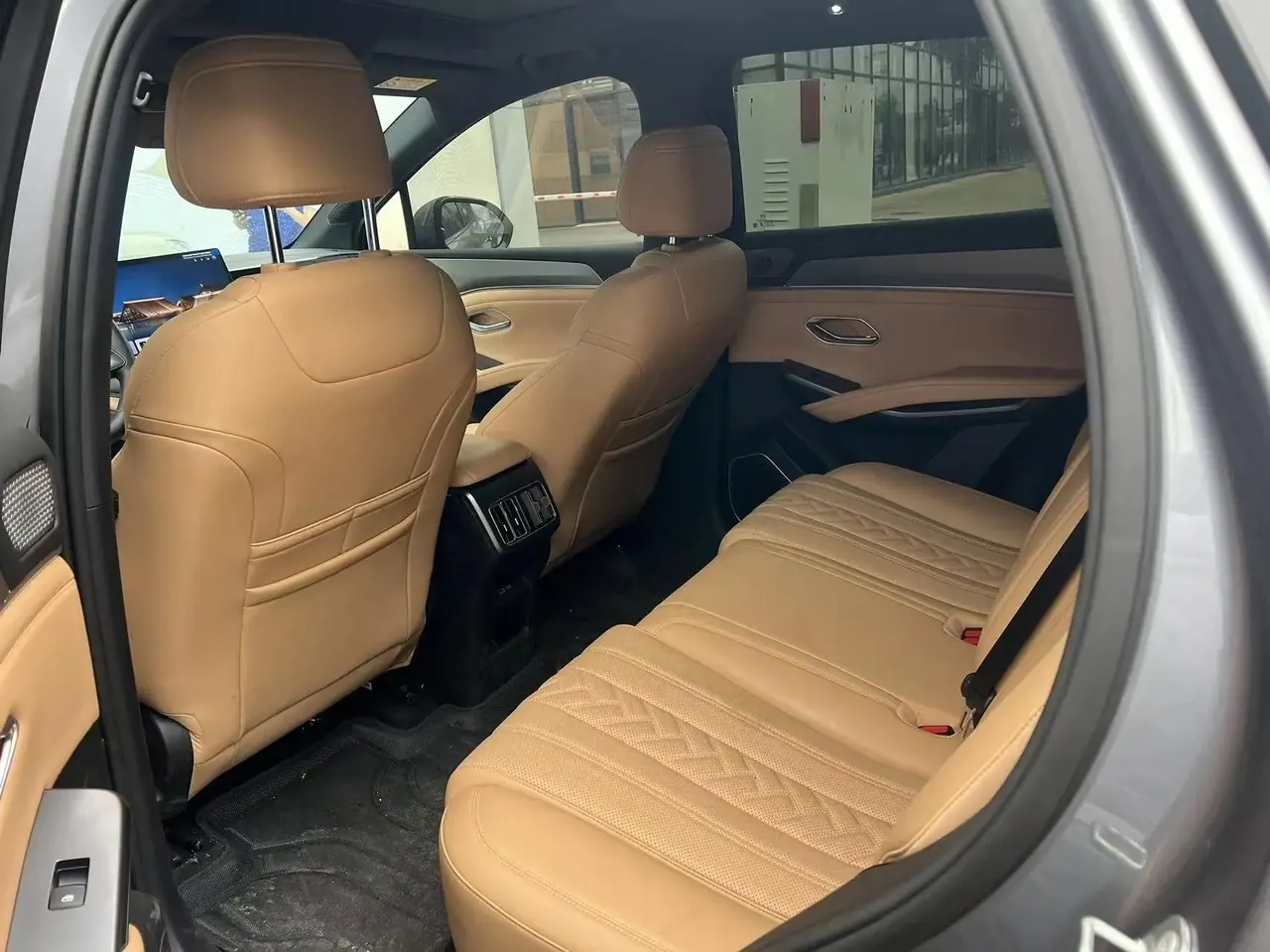 BYD 2025 Song L DM-i 1.5 Stepless Smart Driving Edition 160km Excellent Automatic Gear 5