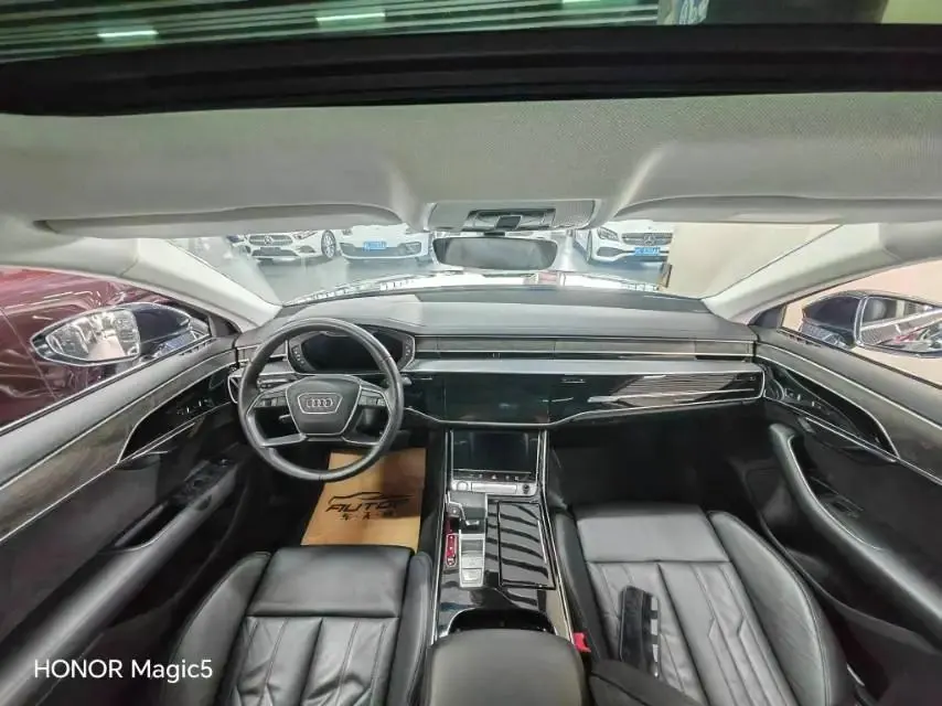 Audi A8 2019 facelift Plus A8L 50 TFSI quattro Comfort 5