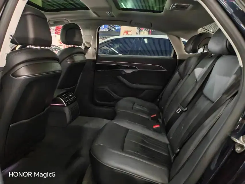 Audi A8 2019 facelift Plus A8L 50 TFSI quattro Comfort 6