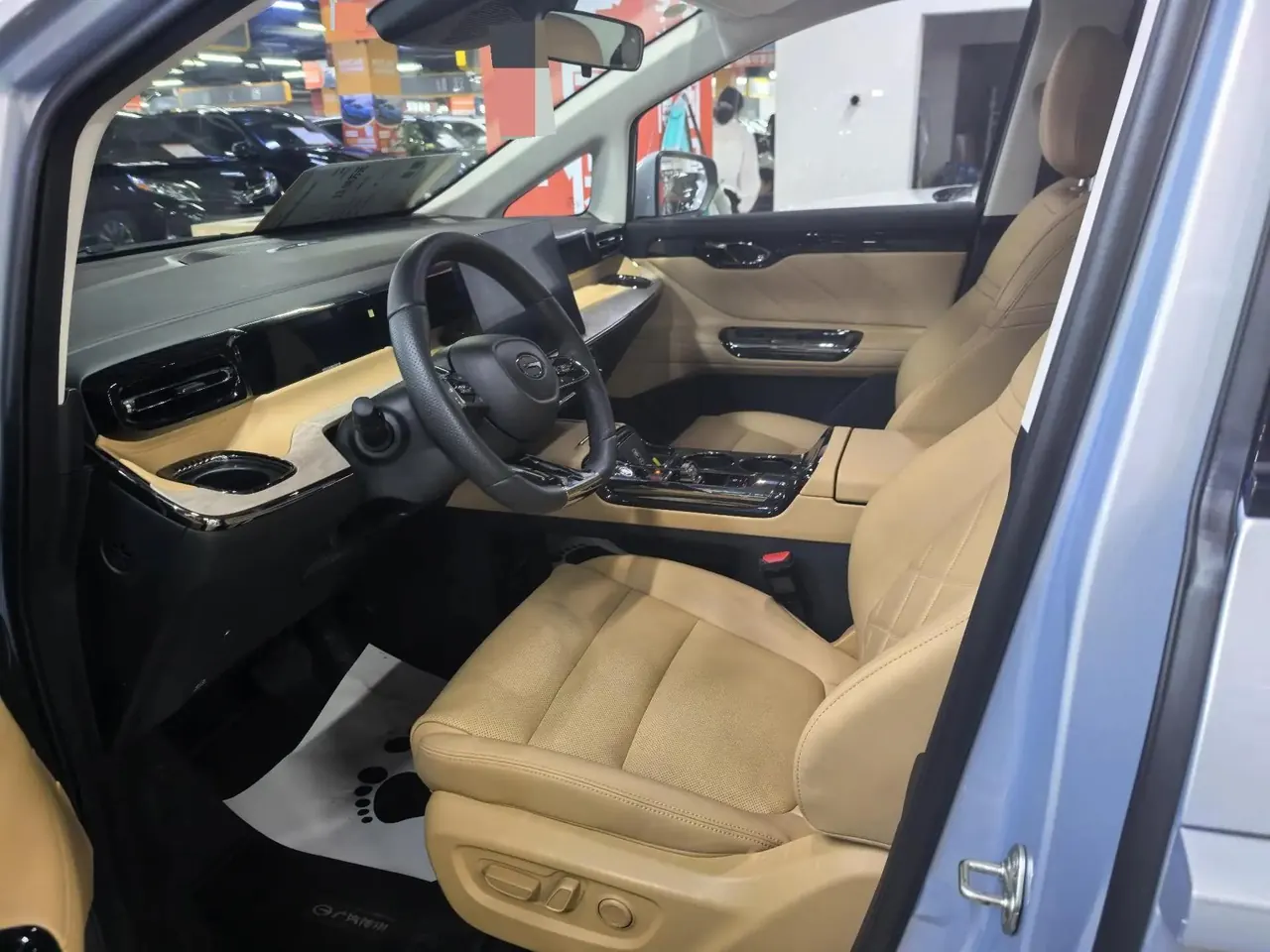 Chuanqi 2024 E8 2.0 150km MAX automatic gear 3