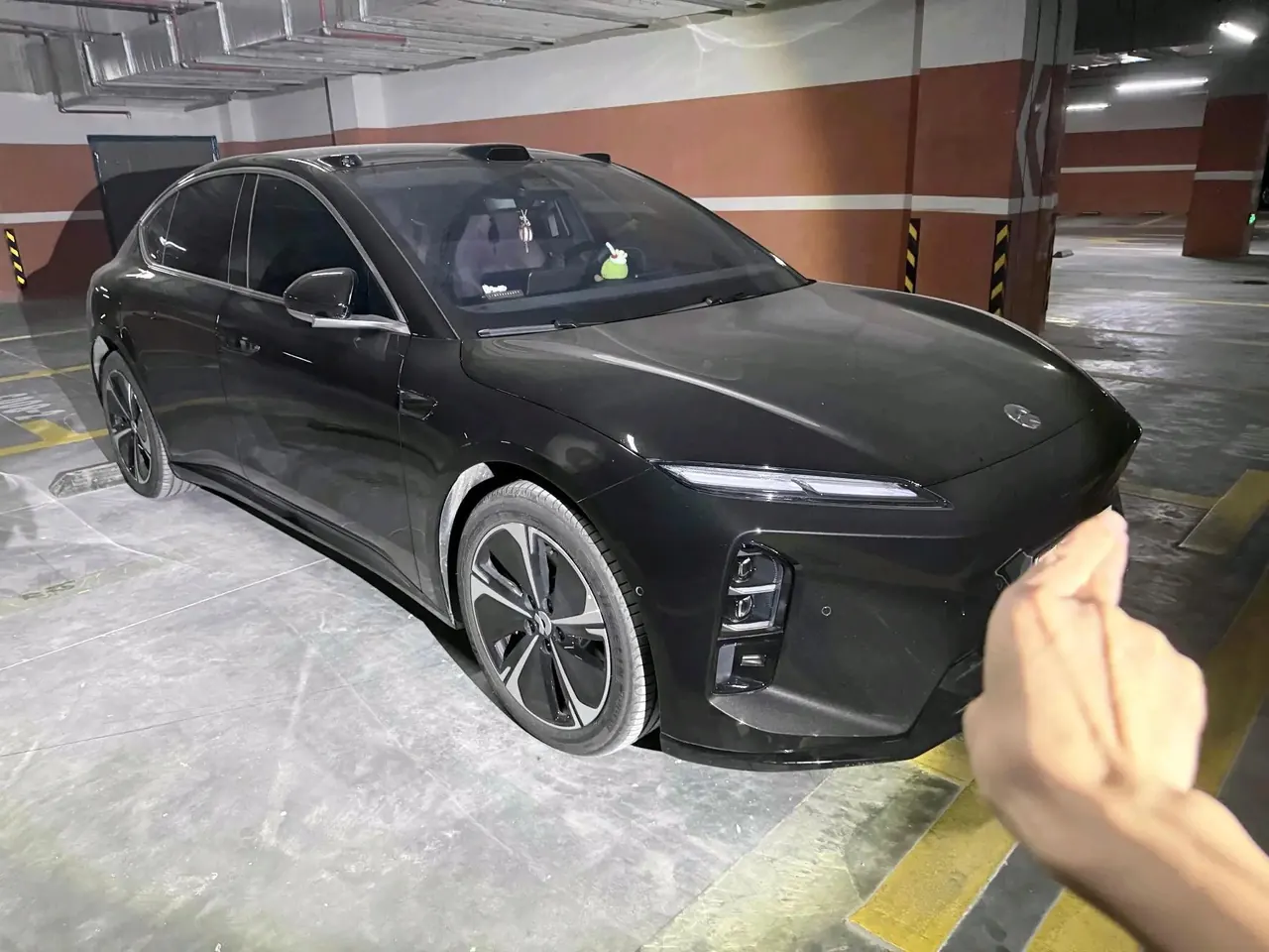 NIO 2025 ET5 75kWh automatic gear 2