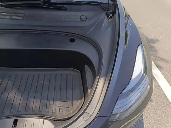Model 3 2022 rear-wheel drive version 22