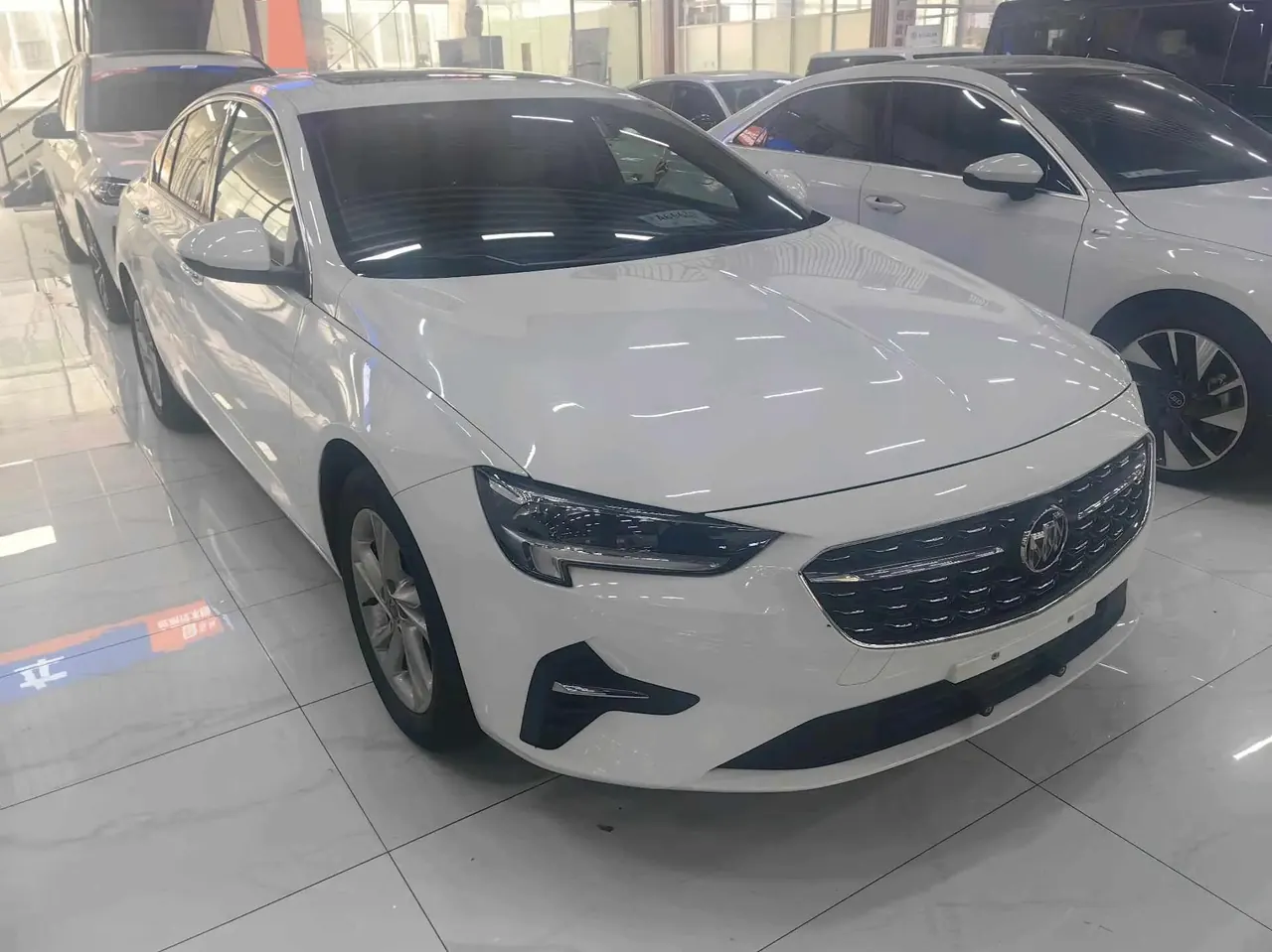 Regal 2020 552T Elite 3