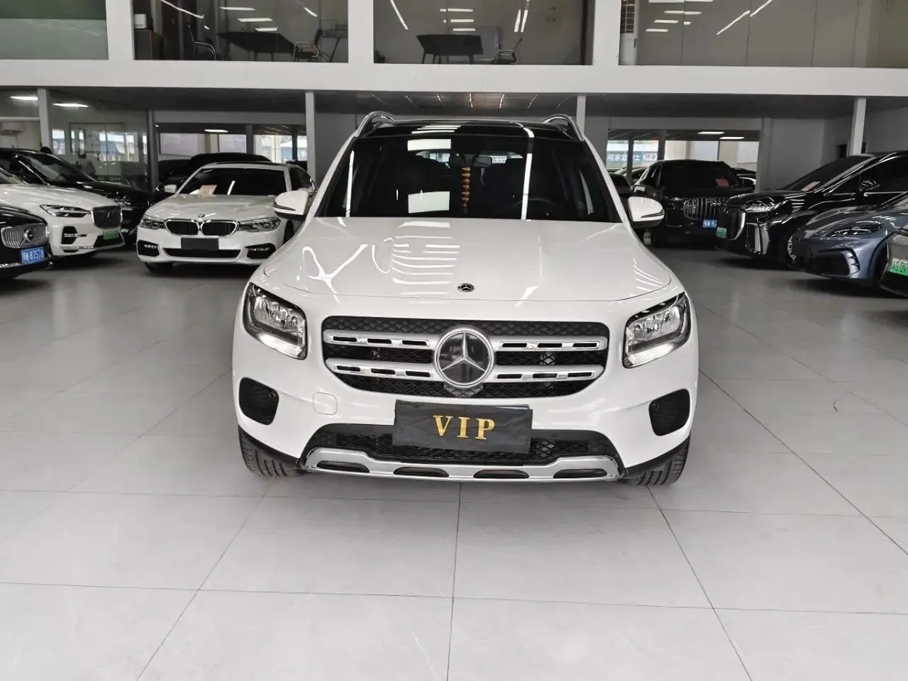 Mercedes Benz GLB 2021 GLB 180 Fashion 2