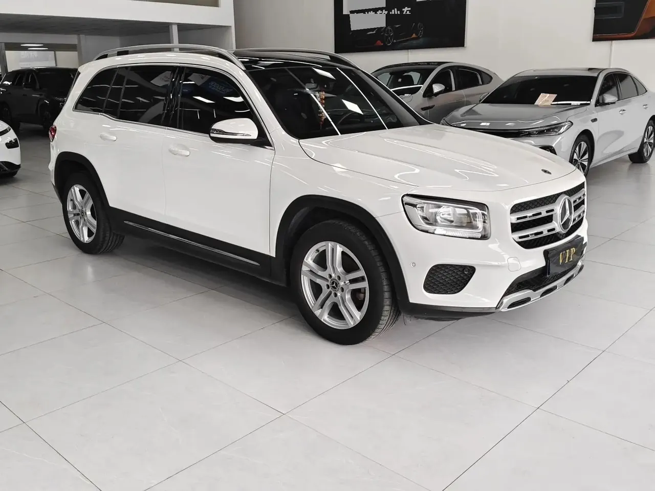 Mercedes Benz GLB 2021 GLB 180 Fashion 3