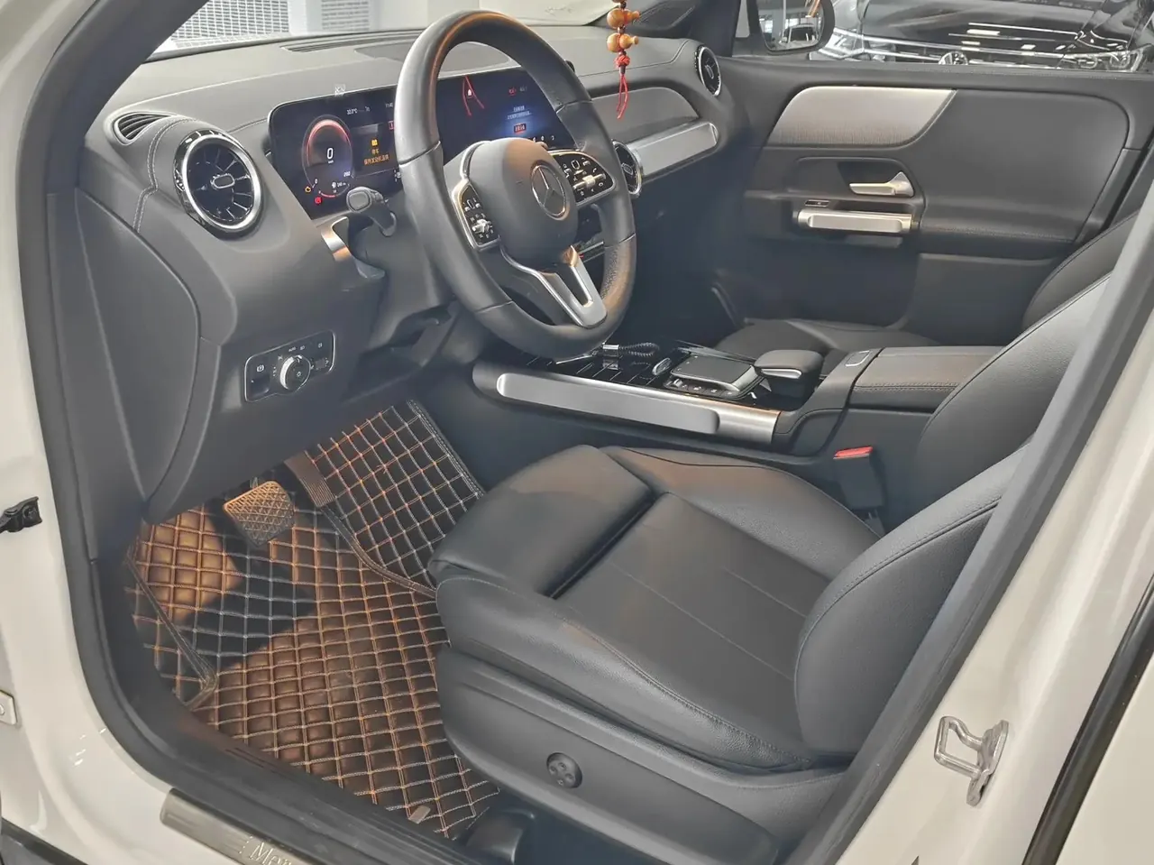 Mercedes Benz GLB 2021 GLB 180 Fashion 4