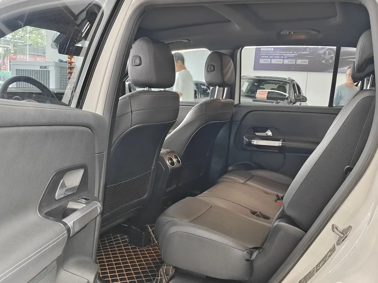 Mercedes Benz GLB 2021 GLB 180 Fashion 6