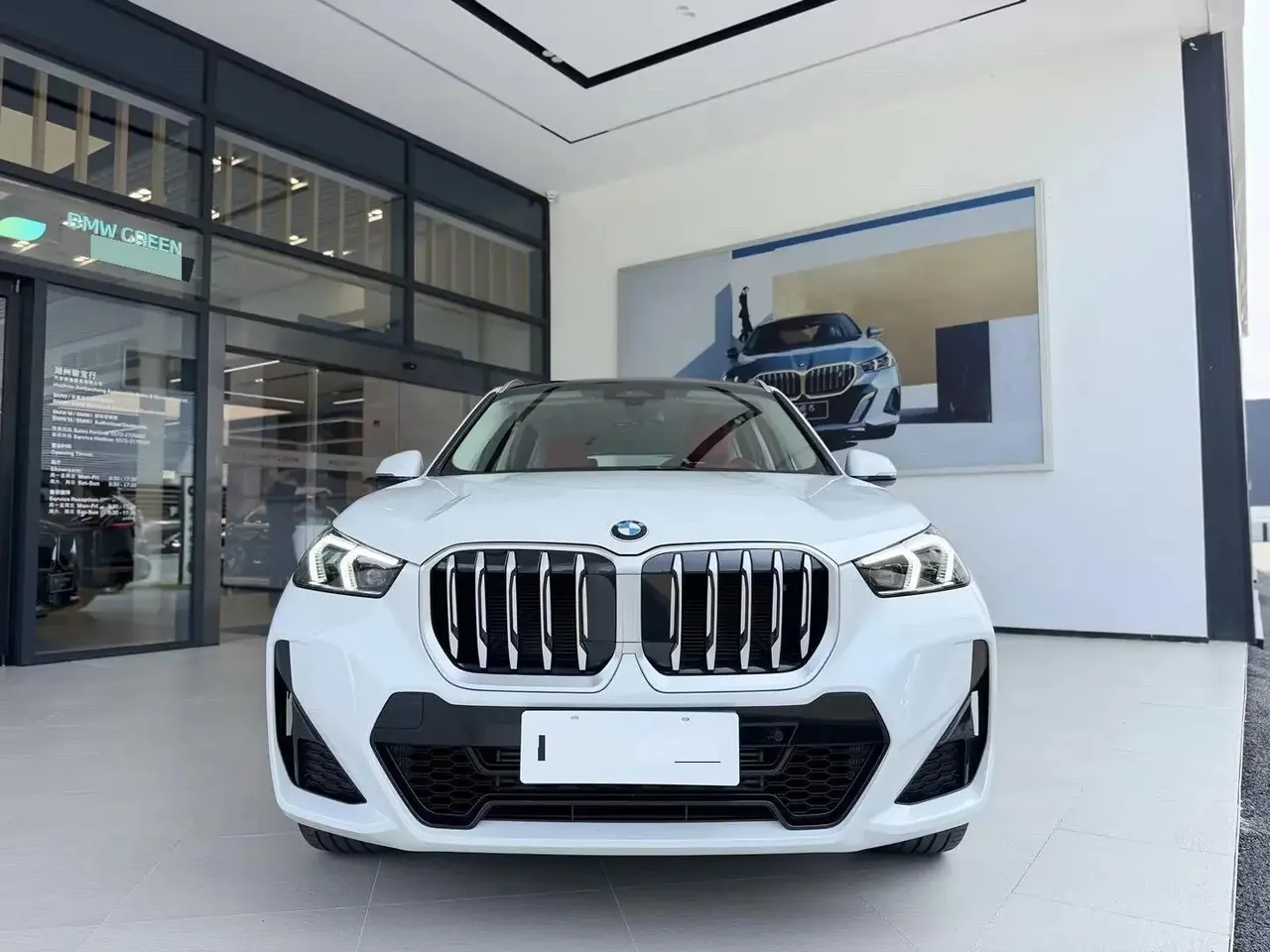 BMW 2023 X1 sDrive25Li 2.0T M Sport Package Automatic 3