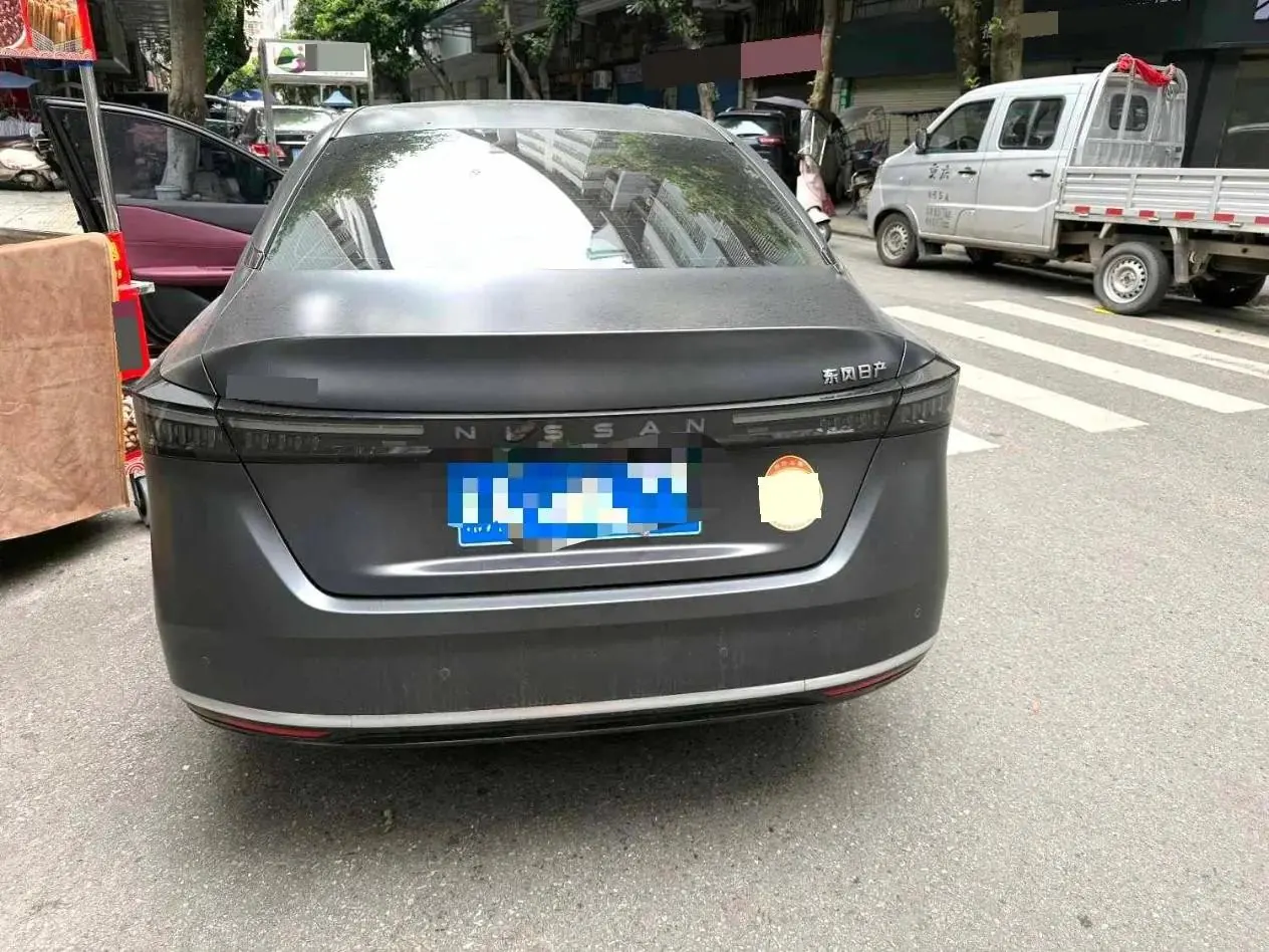 Nissan 2026 Teana 2.0 Stepless Hongmeng Cockpit Super Comfortable Automatic Gear 4
