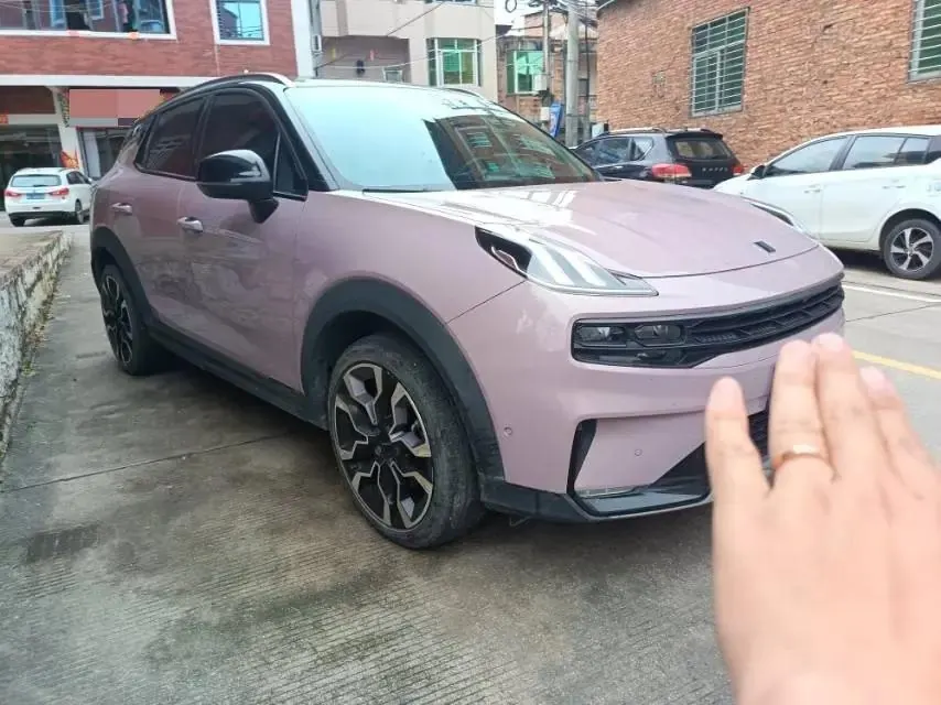 LYNK&amp;CO 06 2021 1.5T Shero Pink Special Edition 2