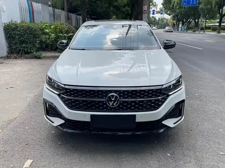 Lavida 2024 300TSI DSG Starry Sky Flagship Edition - View 1
