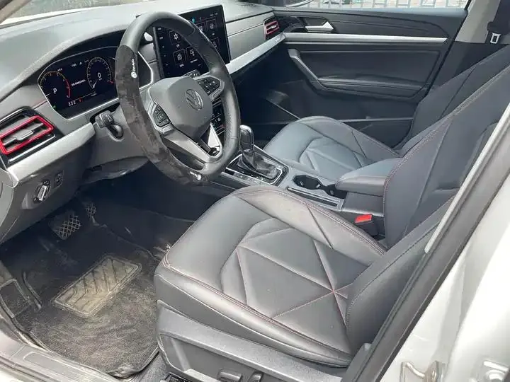 Lavida 2024 300TSI DSG Starry Sky Flagship Edition 4
