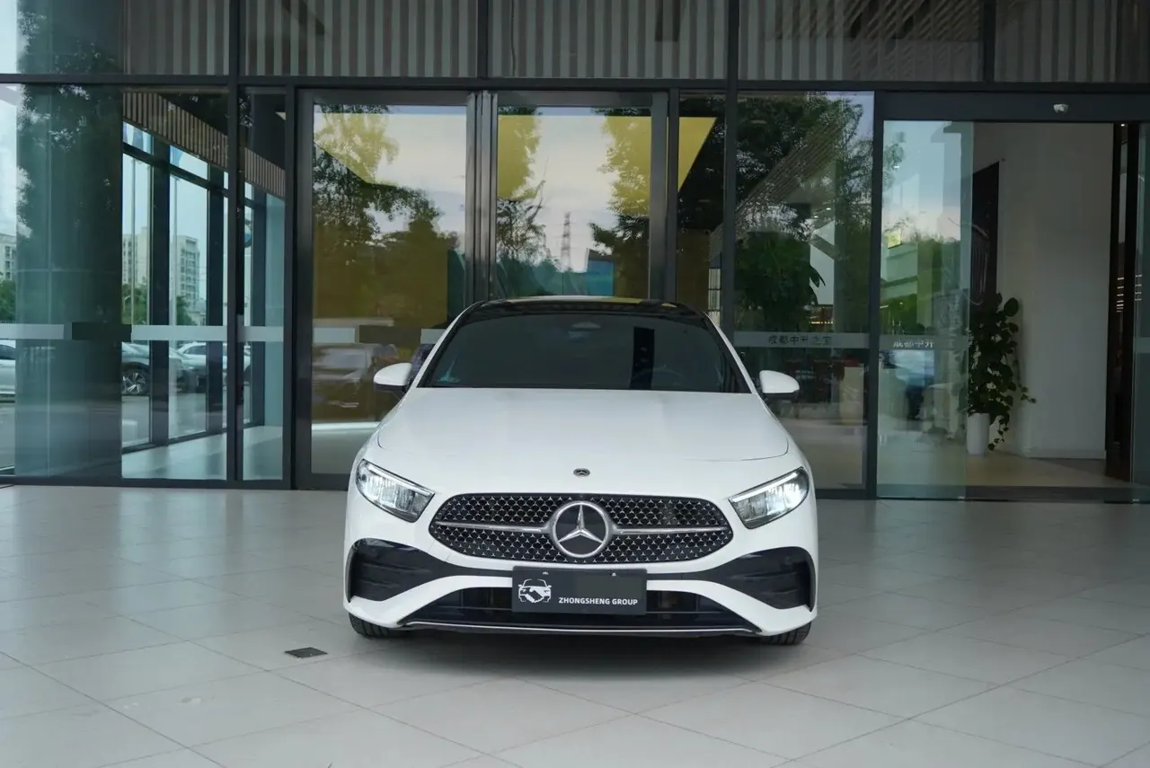 Mercedes Benz Class A 2025 A 200 L 1.3T Fashion (Modified) Automatic Gear 2