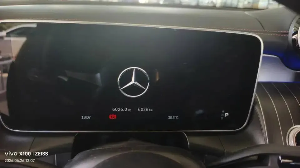 Mercedes Benz 2025 GLC 300 L 4MATIC 48V 2.0T dynamic 5-seat automatic gear 5
