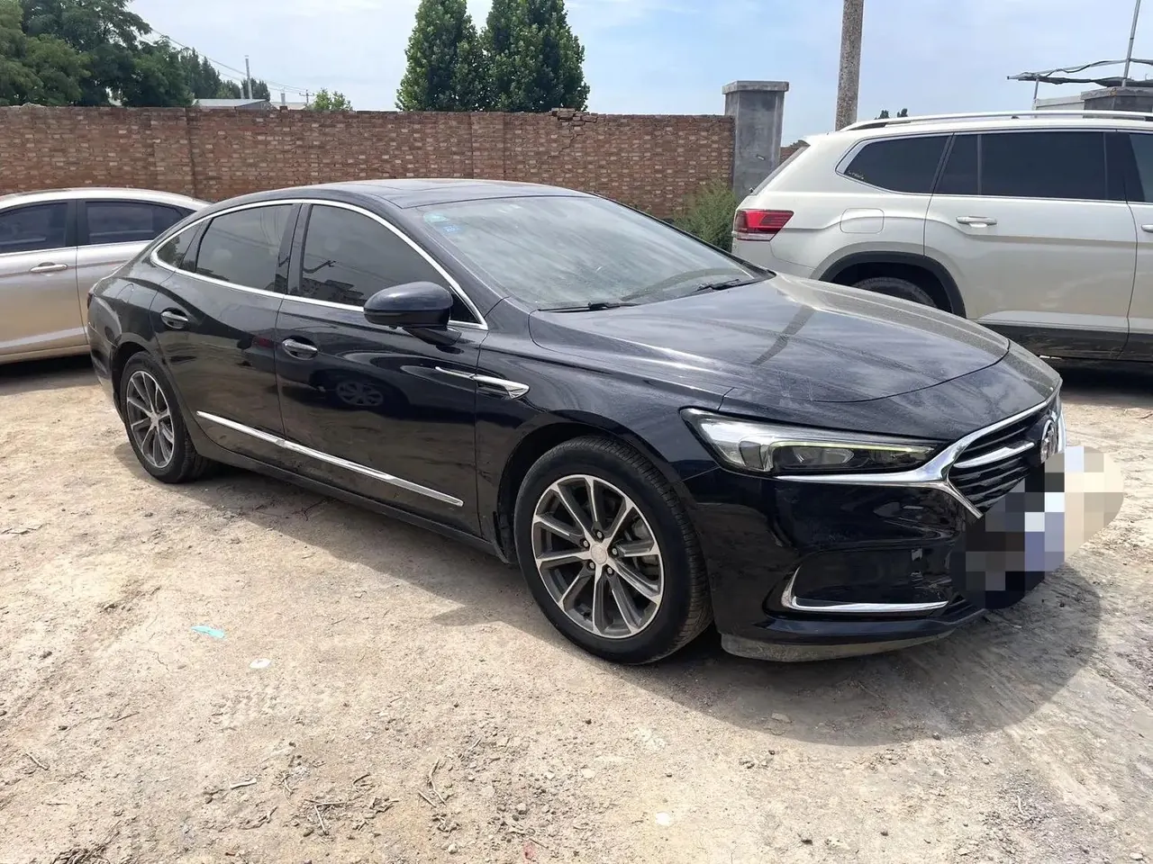 LaCrosse 2019 28T Luxury Model 2