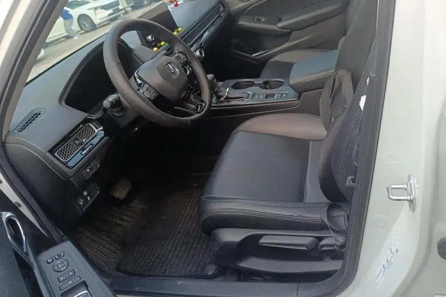 Honda 2023 Civic 1.5T CVT 240TURBO EX-L Automatic 4