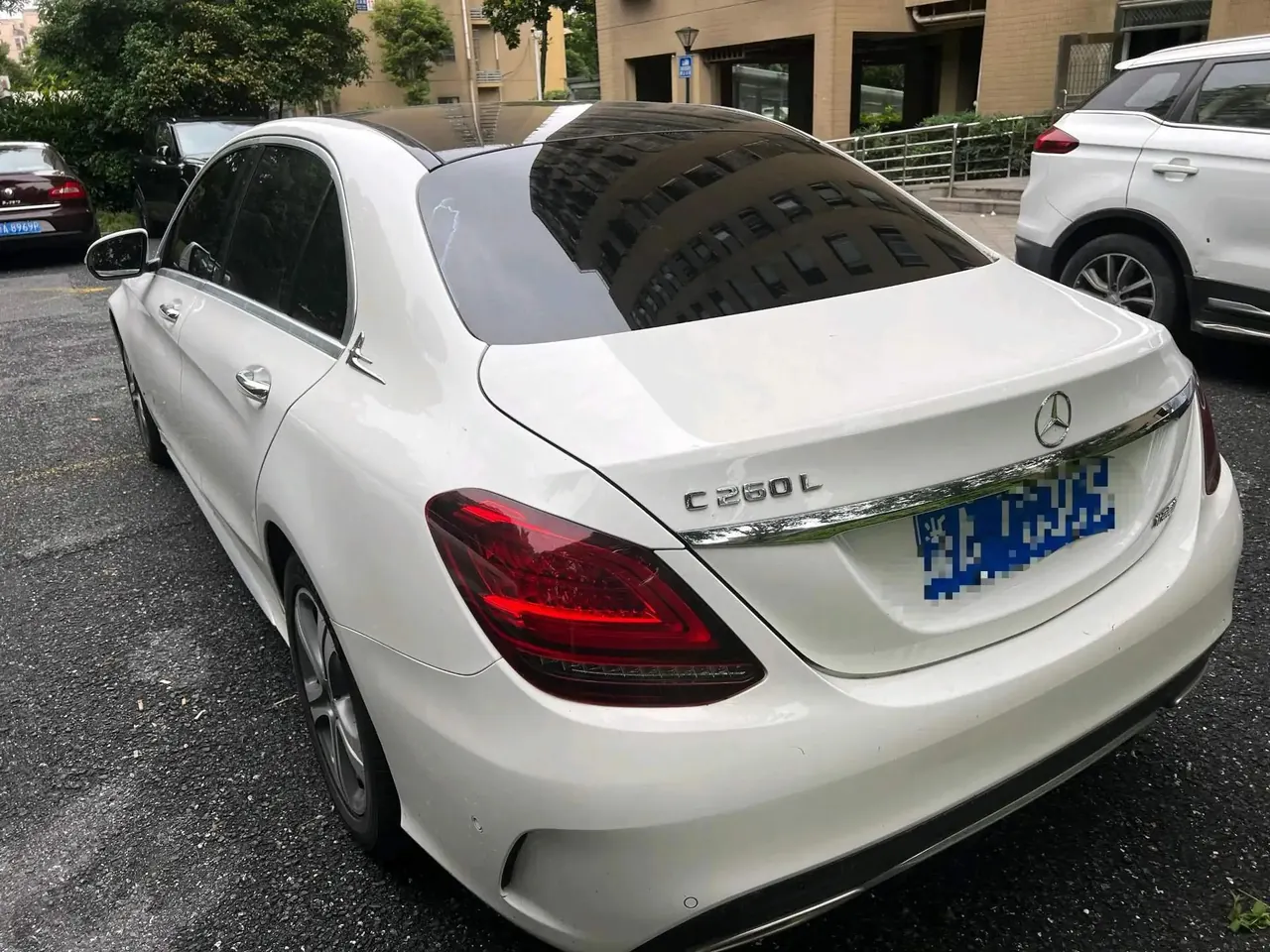 Mercedes Benz Class C 2020 C 260 L 5
